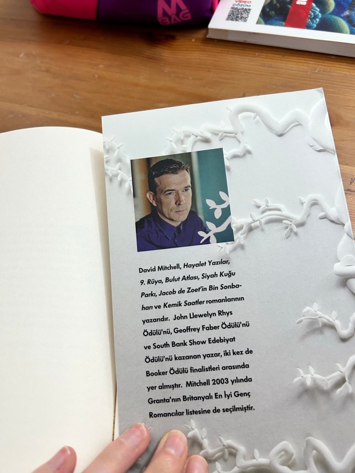 Slade Köşkü - David Mitchell okuma kitabı - Görsel 4