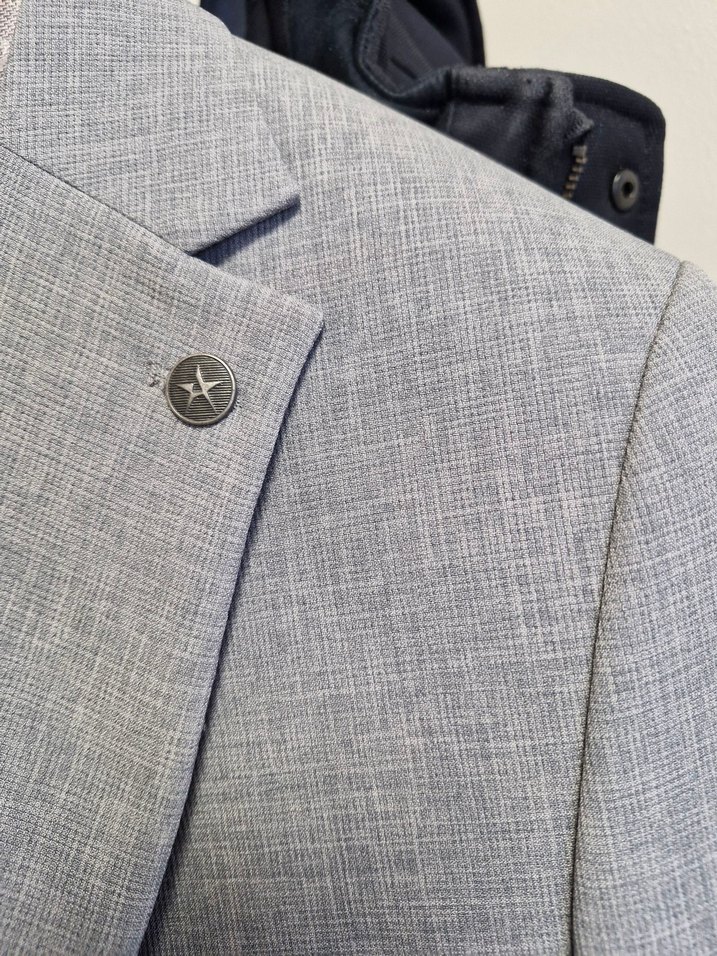 8 adet farklı renklerde ceket sıfır veya bir kaç kez kullanılmış - Görsel 2