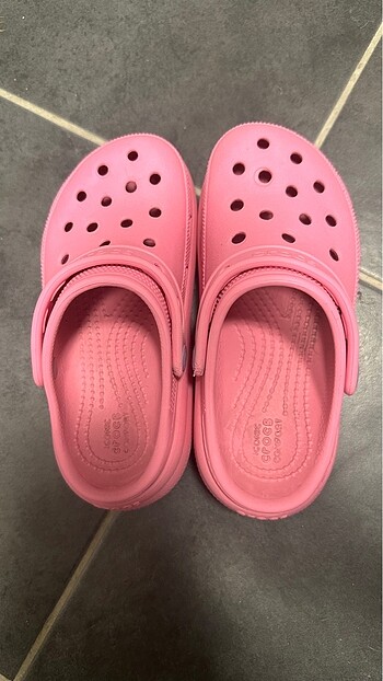 Platform crocs