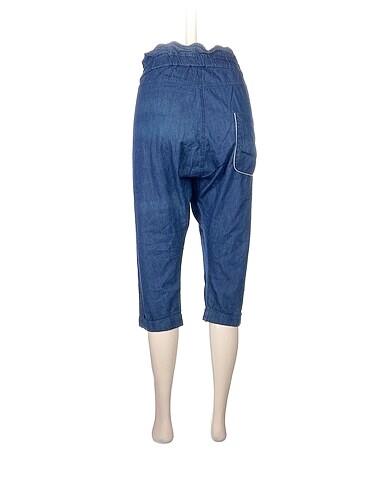 38 Beden Twist Bermuda / Kapri %70 İndirimli.