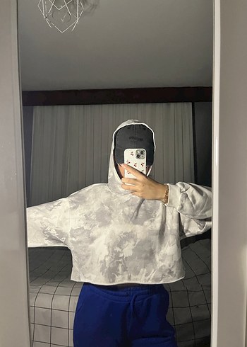 Kapüşonlu Crop Sweatshirt