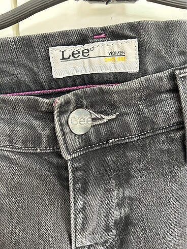 30 Beden Lee Wrangler düşük bel pantolon