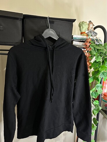 Siyah sweatshirt