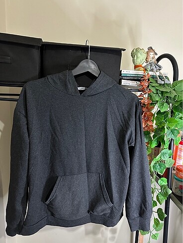 Gri sweatshirt