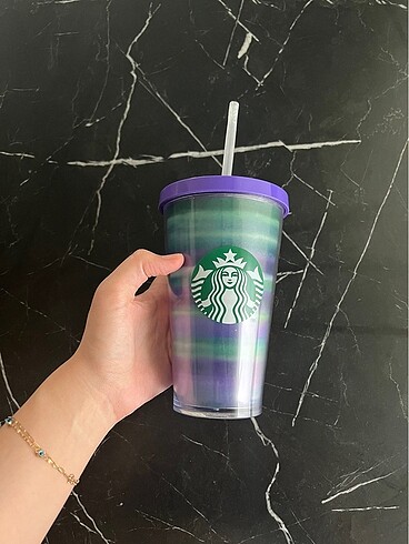 Starbucks Starbucks pipetli suluk