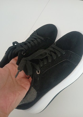 38 Beden Siyah Platform Spor Ayakkabı