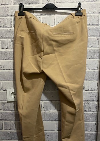 Bej Kadın Kemerli Kumaş Pantolon - Görsel 3