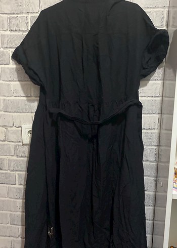 Düğmeli Siyah Uzun Keten Elbise - Görsel 3