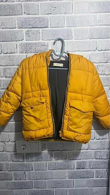 Mango 5-6 yaş mont