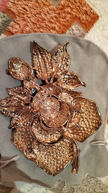  Beden altın Renk Sarı altın Swarovski taşlı broş 