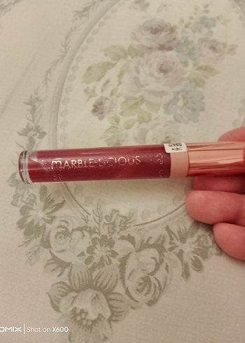 Beden 050 Strawless Flawless Pembe Ruj 4ml