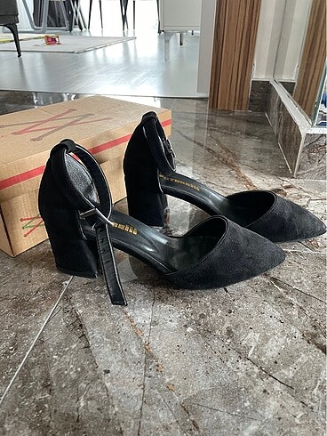 Diğer Kısa topuk stiletto