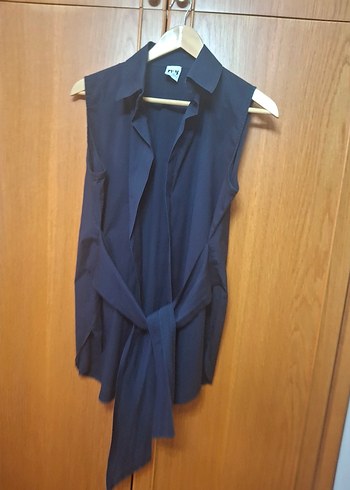 Lacivert Kemerli Midi Kolsuz Kadın Gömlek - Görsel 2