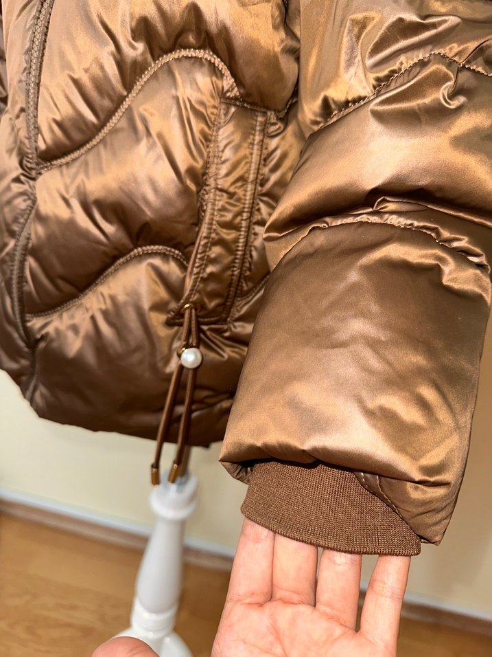 Kahverengi Parlak Kürklü Kız Mont - Görsel 3