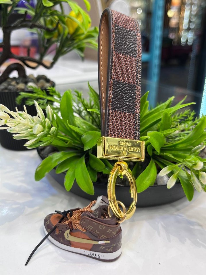 Altın Renkli Street Style deri anahtarlık. - Görsel 2