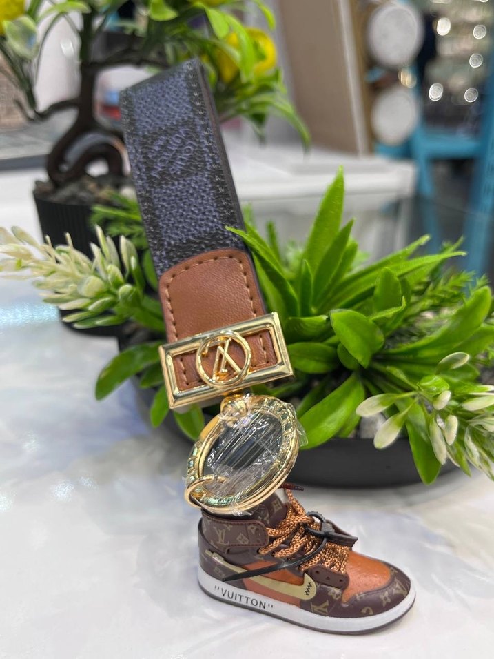 Altın Renkli Street Style deri anahtarlık. - Görsel 3