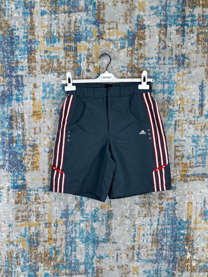 Adidas vintage şorr - Görsel 2