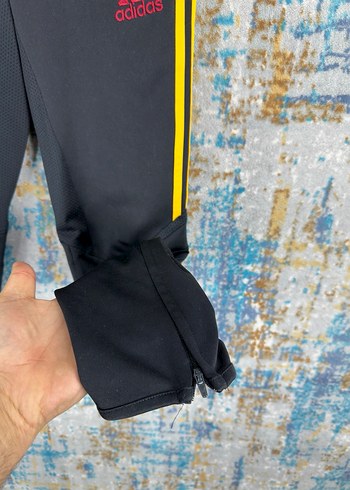 Adidas Galatasaray Erkek Eşofman - Görsel 4