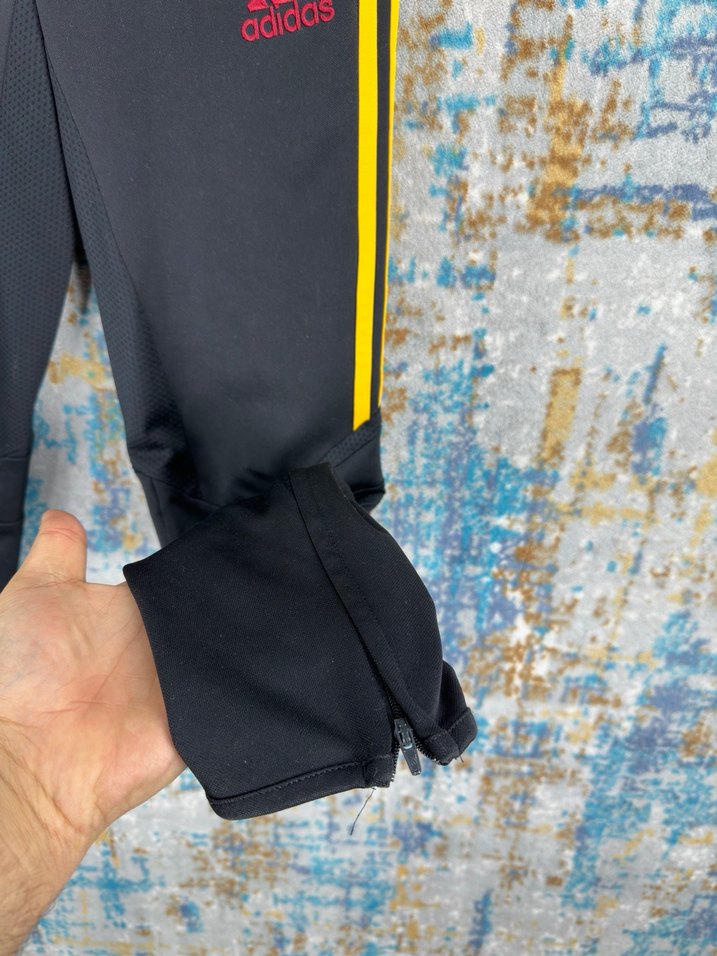 Adidas Galatasaray Erkek Eşofman - Görsel 4