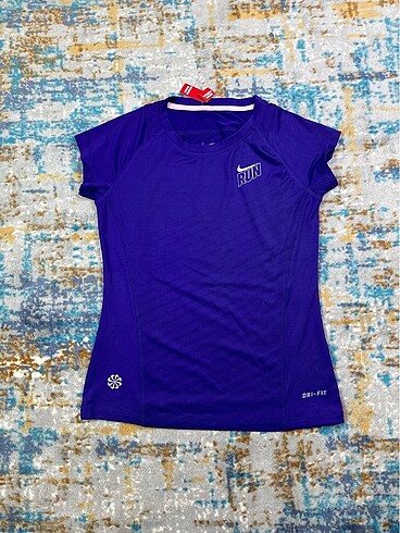 Nike run t shirt