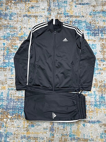 Adidas eşofman takımı