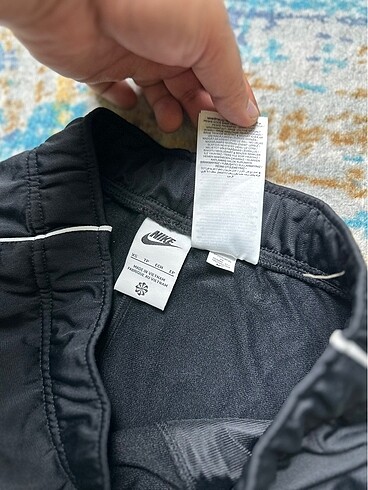 xs Beden Nike eşofman