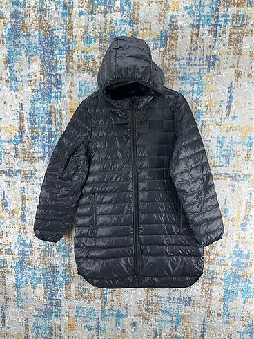 Nike mont
