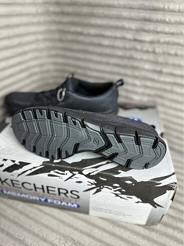 37 Beden siyah Renk Skechers gratis anne ayakkabısı