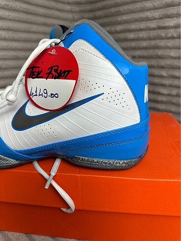 40 Beden beyaz Renk Nike basketbol ayakkabısı
