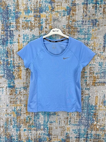 Nike t shirt