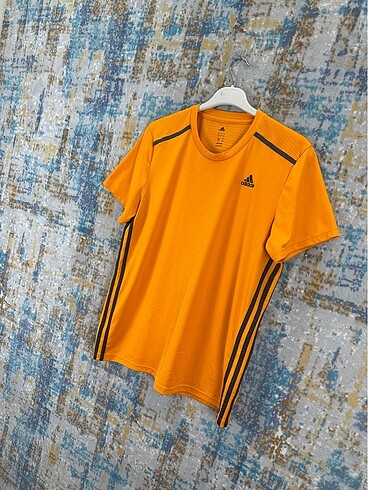 Adidas Adidas t shirt