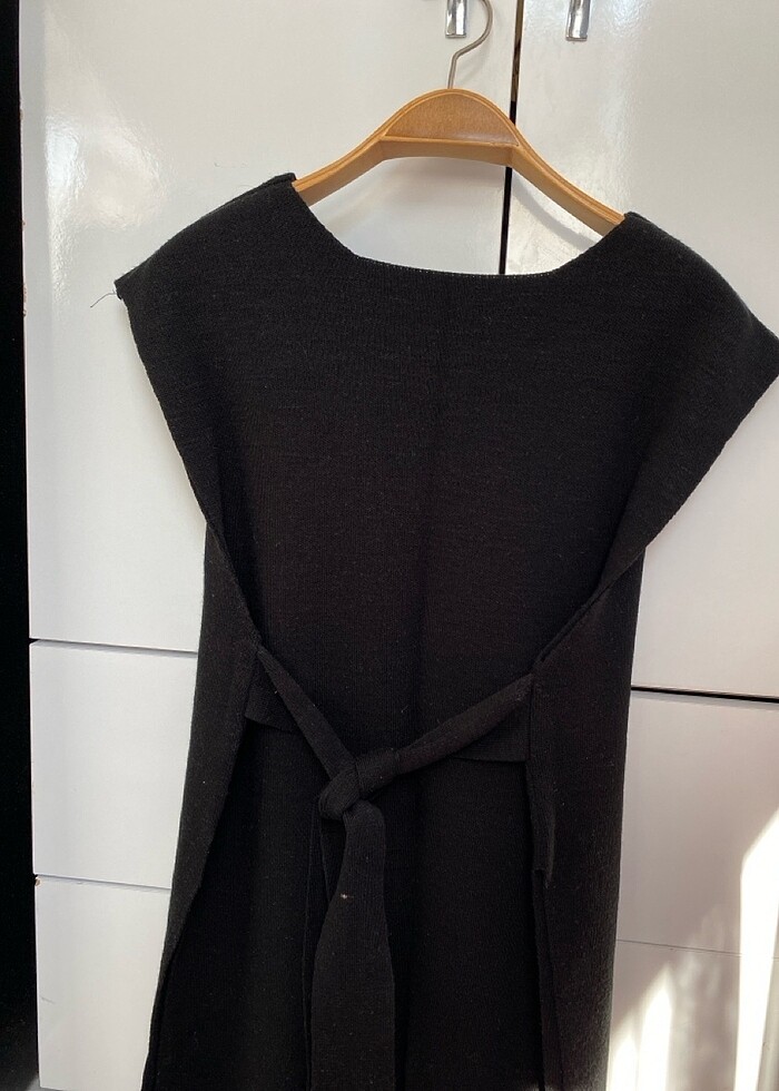 V yaka bağlamalı süveter - Görsel 2