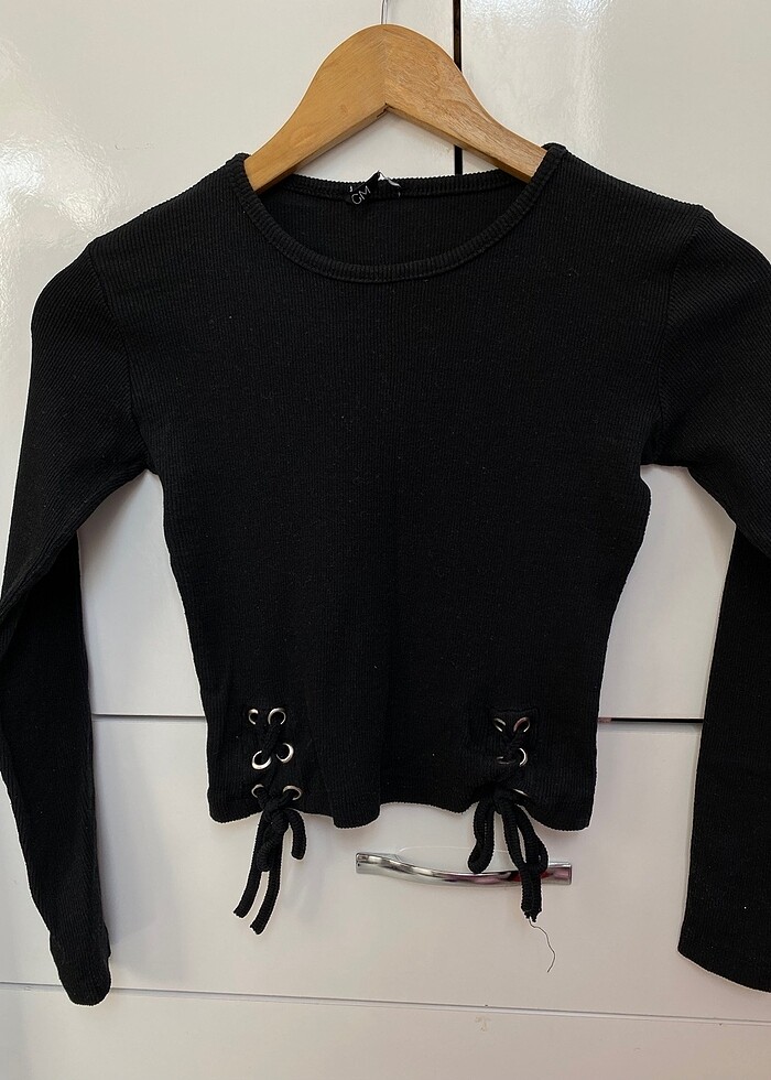 Siyah crop - Görsel 2