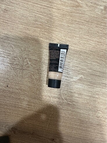 Lancome lancome le teint fondöten 235n