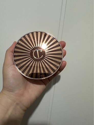  Beden charlotte tilbury sun kissed glow bronzer medium