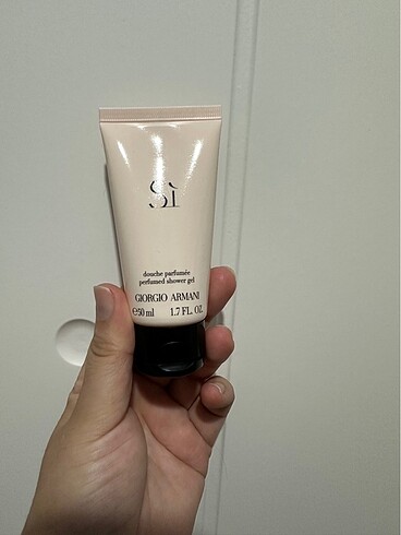 armani si shower gel