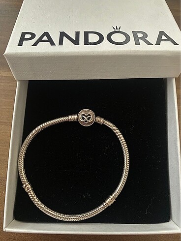 Pandora Love Together Sertifikalı Bileklik