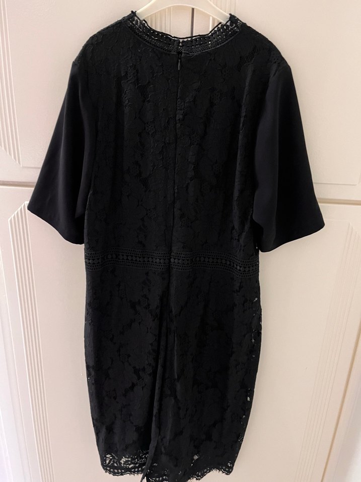 Dantel Detaylı Siyah yarım kollu elbise - Görsel 3