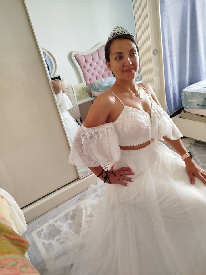 çok güzel bir gelinlik - Görsel 4