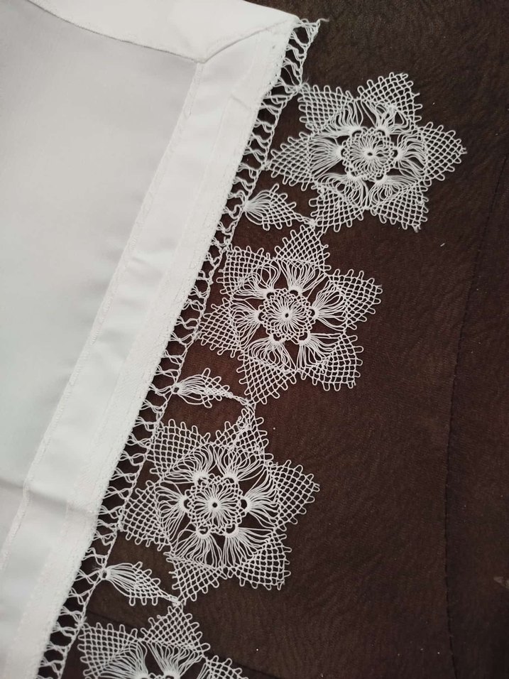 Beyaz Dantel Detaylı Kadın Şal - Görsel 2