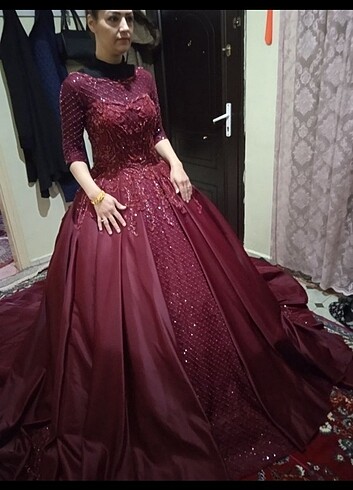 Vişne rengi arkadı kuyruklu - Görsel 2