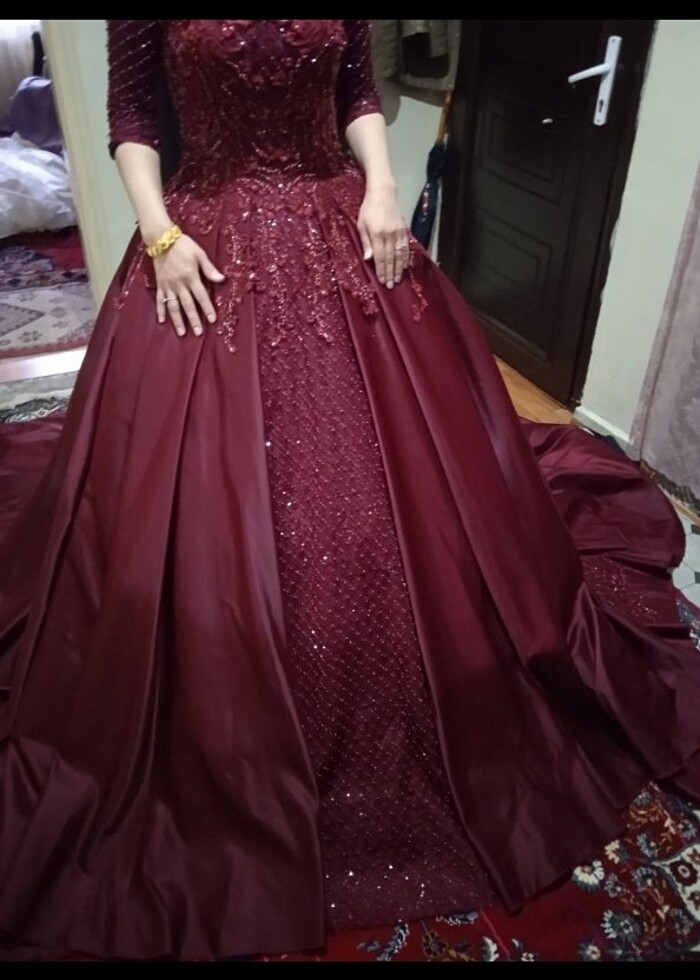 Vişne rengi arkadı kuyruklu - Görsel 3