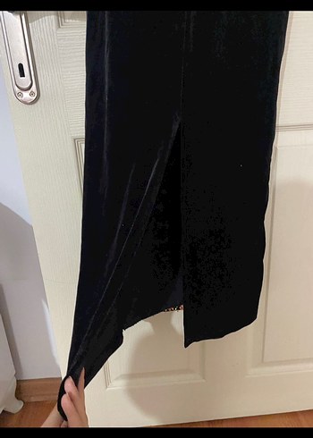 Siyah Parlak Pul Payetli Uzun Abiye Elbise - Görsel 5