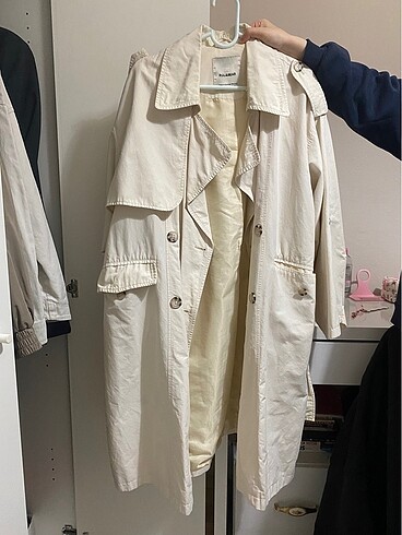 pull and bear trençkot