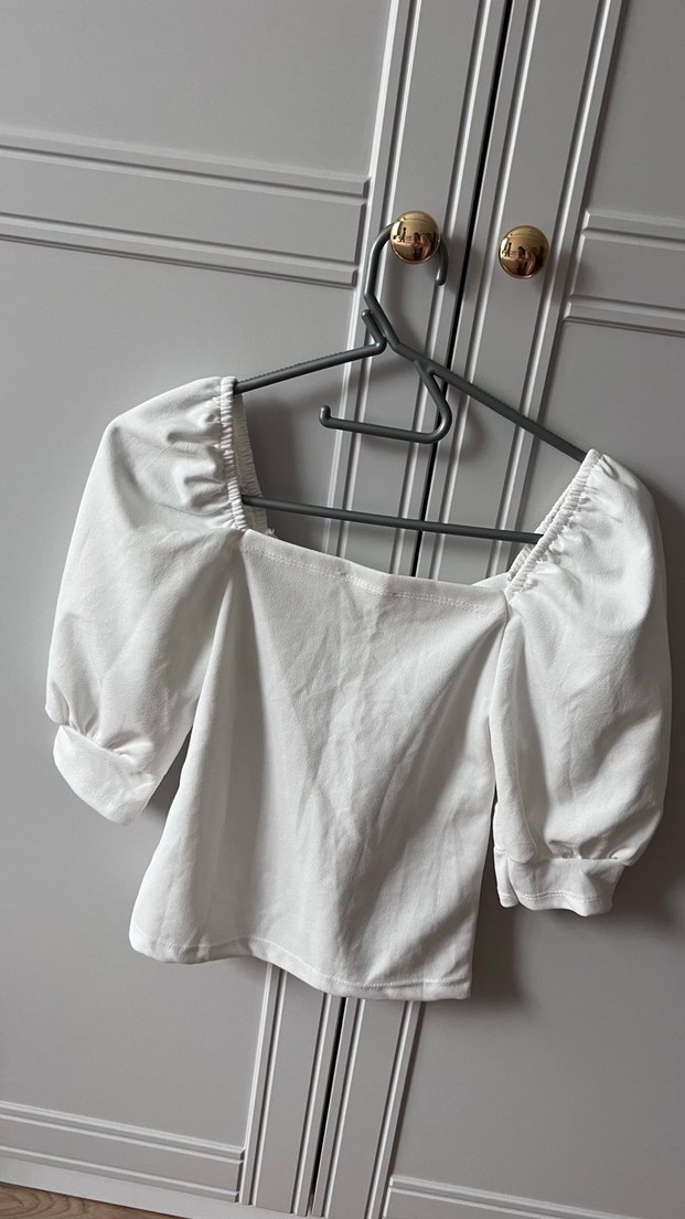 Beyaz balon kol tisort - Görsel 3