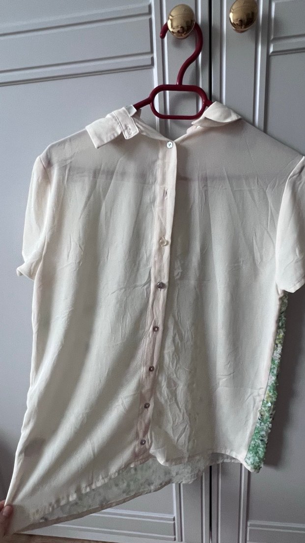 Payetli Yeşil Kısa Kollu Bluz - Görsel 3