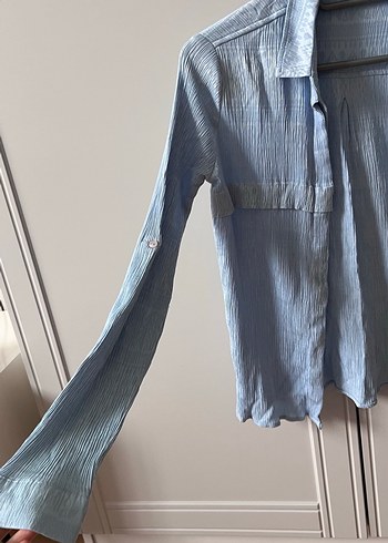 Düğmeli Uzun Kollu Mavi Gömlek - Görsel 2