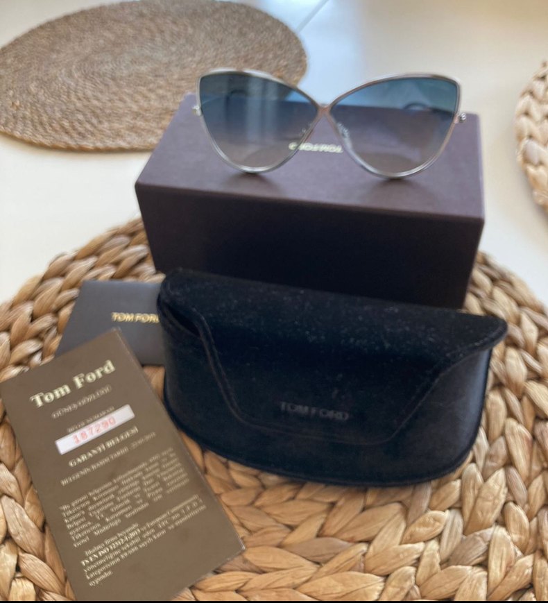 Tom Ford Gri Transparan Kadın Minimalist Gözlük - Görsel 4