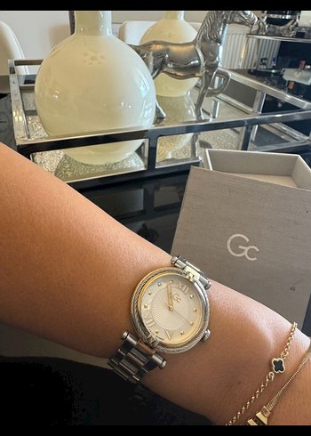 GC Kadın Altın Gri Kemerli Kol Saati - Görsel 7