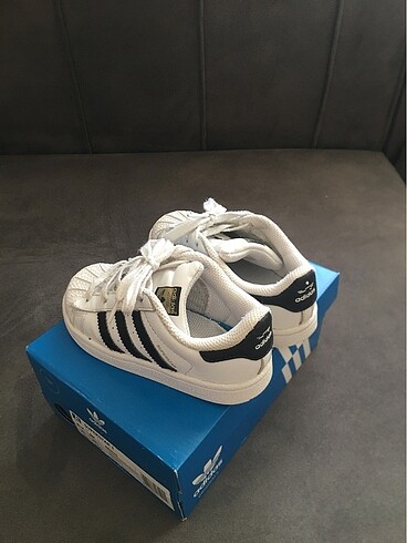 25 Beden Adidas superstar çocuk ayakkabı